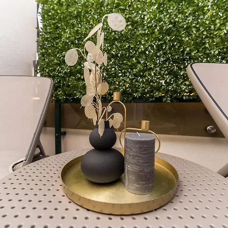 Lejlighed Sky Luxury Penthouse *