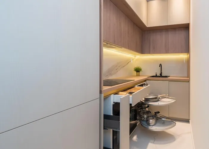 Sky Luxury Penthouse *