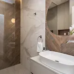 דירה Sky Luxury Penthouse