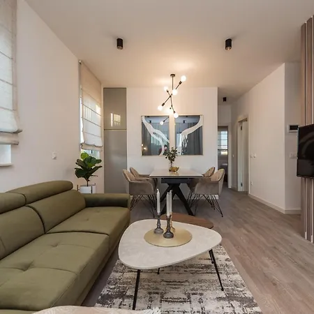 Sky Luxury Penthouse Apartmán *